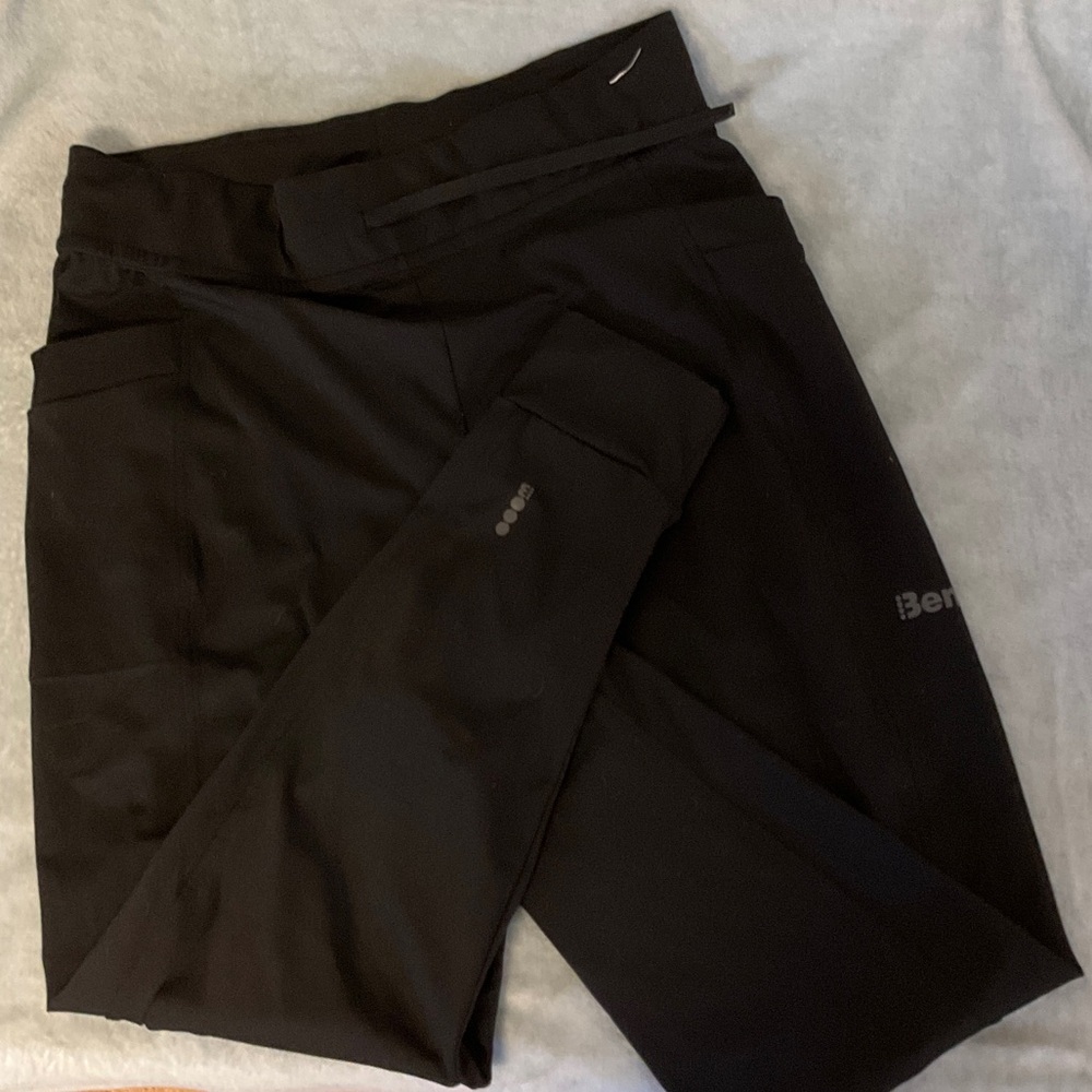 Bench Black Performance Pants | Women’s Large